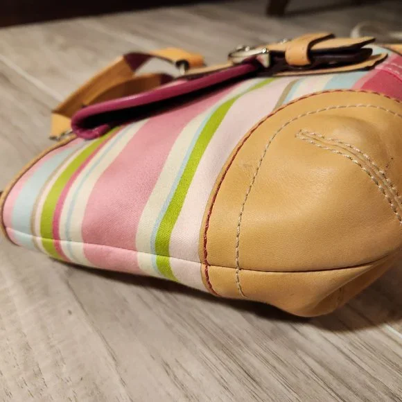 Euc Coach Hampton Y2K Multi-Colored Striped Handbag Purse - Picture 8 of 12
